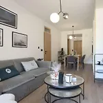 Appartement Moderne 46 M², 4 Pers, Courchevel Moriond, Skis Aux Pieds, Balcon, Parking, Wifi, Ascenseur - Fr-1-631-170