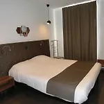 Hotel Sur Le Quai