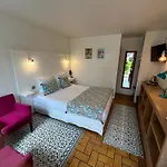 Hotel Monet