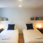 Holiday Home Guillaume Le Conquerant By Interhome