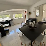 Joli Appartement A Proximite Du Port De Carry Le Rouet