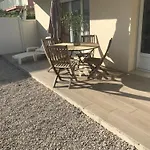 Chez Camille Appartement Spacieux 75M2 Climatisation Wifi Parking Terrasse Et Cour Privative A 50 M De La Plage