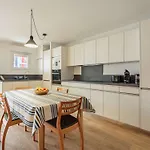 Bel Appartement A Ciboure, Proche Commerces Et Plage, Terrasse, Parking Et Wifi Inclus - Fr-1-4-691