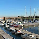 La Capitainerie Beau Duplex Face Port De Plaisance