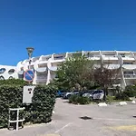 T2 Lumineux Avec Terrasse A 50M De La Plage Et Des Commerces, Parking Inclus, 4 Couchages, La Grande-Motte - Fr-1-250-273
