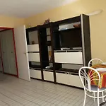 Appartement 2P En Bord De Mer Avec Parking, La Grande-Motte - Fr-1-328-202