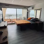Studio, Vue Imprenable Marina
