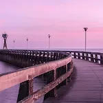 Embruns - F2 400M De La Mer - Juno Beach