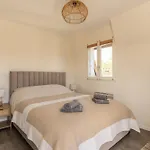 Stunning 2-Bedroom Accommodation - Pool And Tennis
