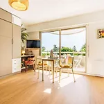 Studio Super Prive By Interhome