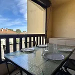 Studio Cabine Avec Piscine, Parking Prive Et Loggia - 4 Couchages, Proche Mer Et Commerces - Fr-1-225-818