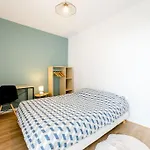 Grand Apaprtement Renove A Neuf