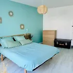 Un Nid Au Marche A La Baule