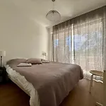 Appartement T2 Avec Terrasse, Piscine & Parking, Face Au Golf - Ciboure - Fr-1-239-1053