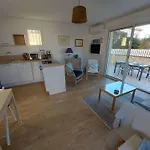 Maison T3 Climatisee A 150M De La Plage Avec Terrasse Et Parking, Tout A Pied! - Fr-1-423-307
