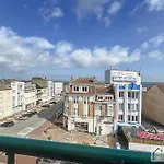Le Petit Golf Balcon Plage A 50M