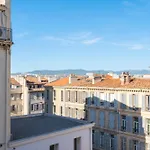 Sweet Cocoon In A City Center