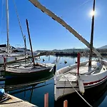 Appartement 2 Pieces, Balcon, Proche Plage Et Commerces, Quartier Calme - Argeles-Sur-Mer - Fr-1-225-685
