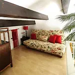 Villa Calmes Avec Piscine Et Parking Proche Plage - Fr-1-607-28