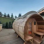 Luxueux Appartement Neuf A Courchevel 1850 - Ski-In/Ski-Out, Piscine, Spa, 3 Chambres + Coin Montagne - Fr-1-564-110