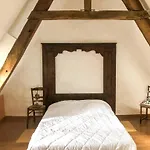 Boillot, Trebeurden In A Quiet Area With Sea View
