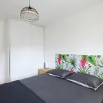 Apartment Bosquets 2 Pieces Balcon By Interhome