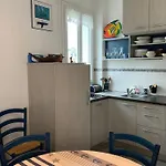 Idealement Situe, Duplex De Grande Qualite