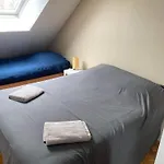 Eleonore, F2 En Duplex Avec Cour Commune Et Proche De La Mer, 3