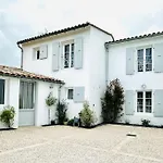 La Villa Des Matelots