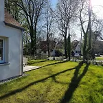 Maison Familiale Avec Jardin
