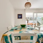 Maisonnette A Deux Pas De La Plage