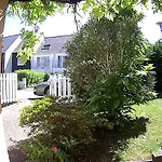 Chambre Privee Dans Maison Au Quartier Calme