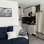 Studio Climatise Avec Terrasse, Parking Et Proche Plage A La Grande Motte - Fr-1-790-16
