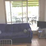 Appartement Renove Avec Terrasse, Piscine, Parking, Et Wifi - 6 Couchages, Proche Commerces - Fr-1-790-19