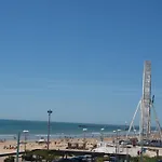 Beau Studio A Saint-Jean-De-Monts, Face A La Mer - Fr-1-323-425