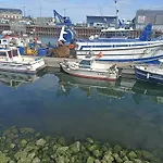 Chez Rosalia Et Guillaume