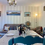 Maison 2** Avec Jardin, Terrasse Et Parking Prive A 800M De La Plage De Trestraou, Perros-Guirec - Fr-1-542-23