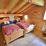 Triplex 8 Pers. En Chalet Traditionnel, Pied Des Pistes, Terrasse, Balcon, Parking - Fr-1-458-164