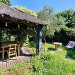 Mamie Jeanine - Jolie Et Grande Maison Avec Jardin