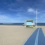 T3 Avec Terrasse, Ascenseur Et Parking Au Barcares Pres De La Plage - Fr-1-782-13