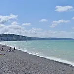 Les Toits D'Albatre