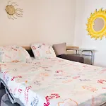 Cosy Studio 20 Metres From The Beach