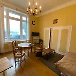 Studio Central A Biarritz Avec Parking Et Wifi - Fr-1-239-1060
