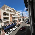 Arcachon Centre : T2 Avec Parking, Loggia Et Proche Plage - Fr-1-319-566