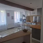 Appartement Dans Le Faubourg Proche De La Plage