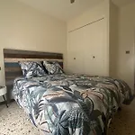 2 Rooms With Your Feet In The Water