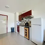 3617-Appartement 4 Couchages Avec Piscine