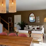 Very Pretty House 2 Minutes Walk From The Beach