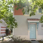 Maison Avec 3 Chambres Et Piscine Proche De La Plage