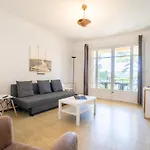 Apartment Les Goelands By Interhome